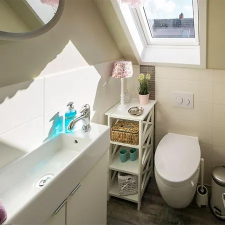 Komfort Ferienhaus Polly * Dornum