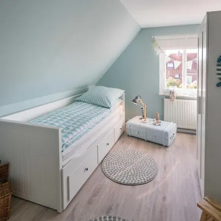Casa de Férias Komfort Ferienhaus Polly Dornum
