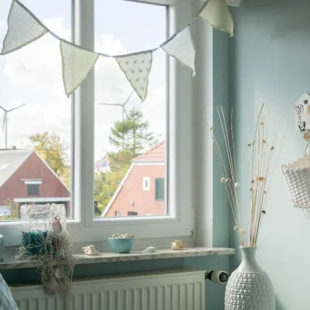 Casa de Férias Komfort Ferienhaus Polly Dornum